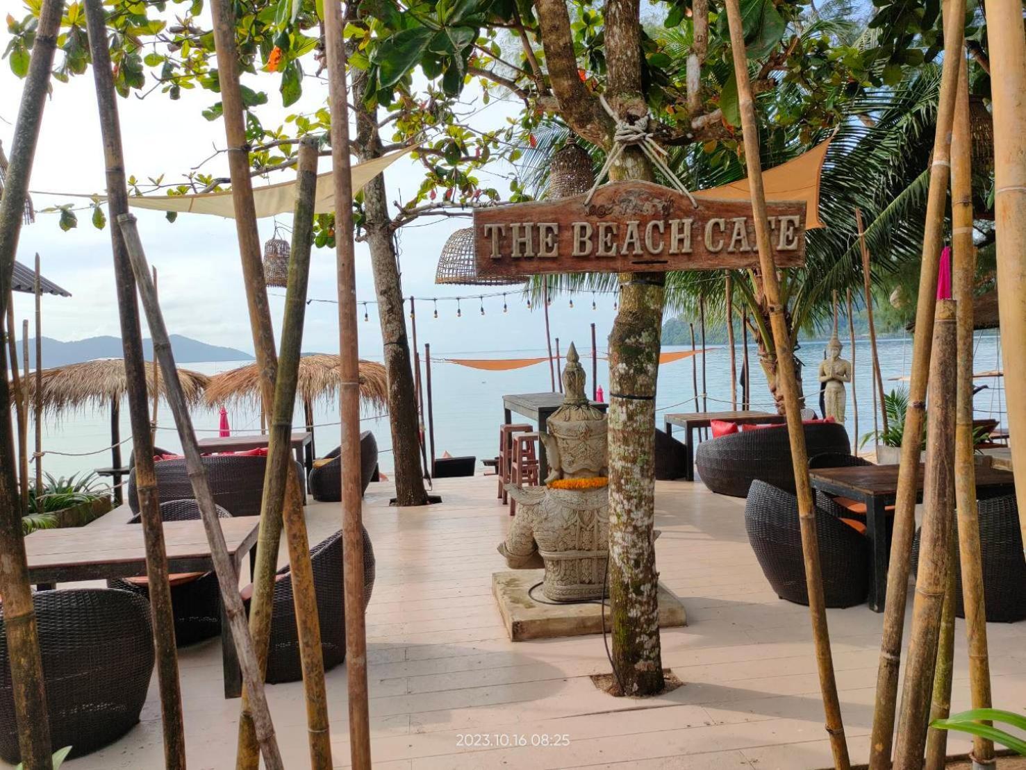 The Beach Cafe Koh Chang Exterior photo